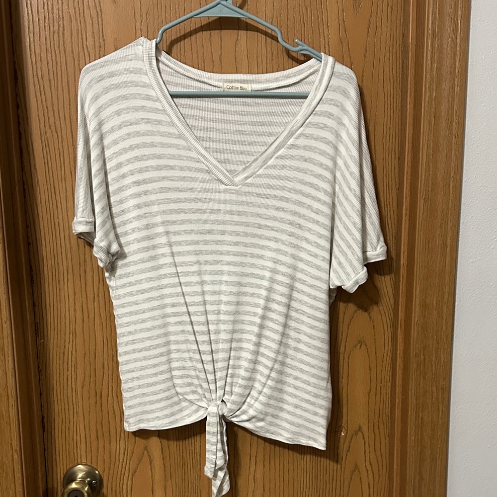 Cotton Emporium White Striped Women's Blouse